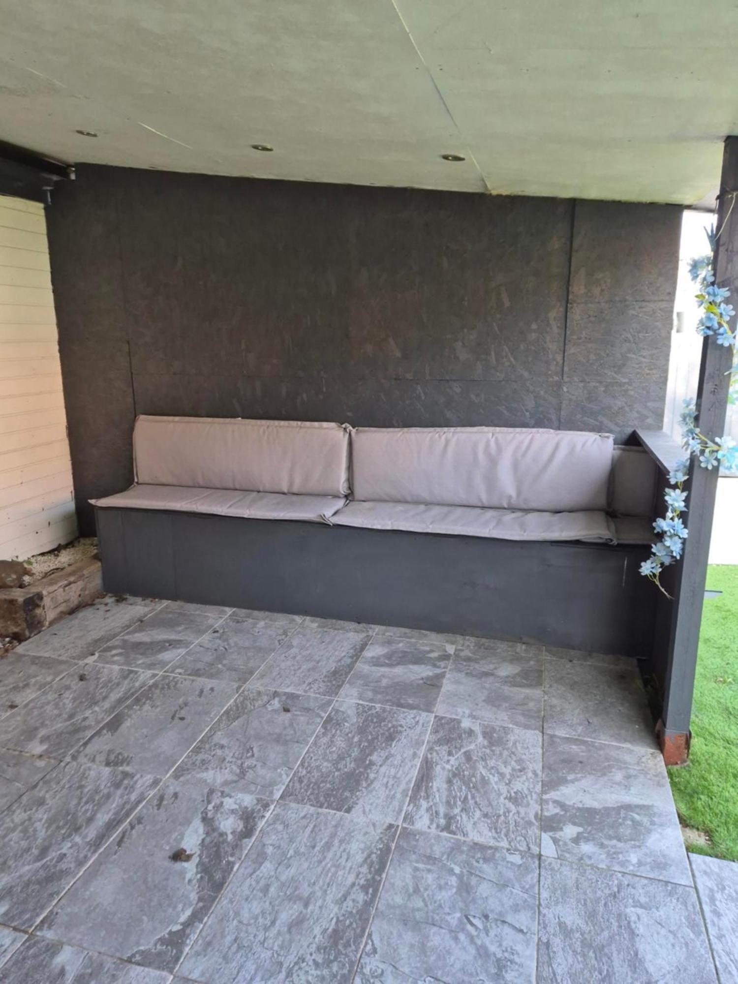 Accomadation ريكسهام المظهر الخارجي الصورة